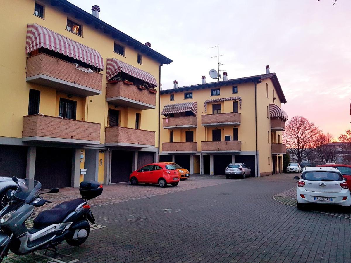 Guest Holiday Filangieri 1 Reggio Emilia Ngoại thất bức ảnh